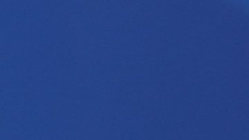 -FOTODELDÍA- PARIS, 04/08/2024.- El tenista español Carlos Alcaraz llora al perder ante el serbio Novak Djokovic tras la final individual masculina de tenis de los Juegos Olímpicos de París 2024 este domingo, en la capital gala. EFE/Juanjo Martín