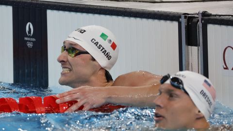 NANTERRE, 01/08/2024.- El mexicano Gabriel Castaño tras competir en su serie de los 50m estilo libre masculinos en los Juegos Olímpicos París 2024, este jueves, en la capital francesa. EFE/ Lavandeira Jr