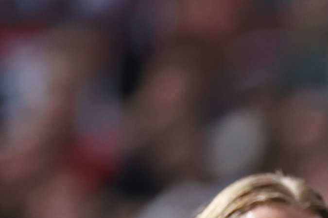 El delantero mexicano Santiago Giménez todavía no tiene claro si se quedara con el Feyenoord esta temporada.