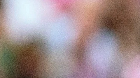 El portero del Athletic Club, Álex Padilla, atrapa el balón ante el mediocampista uruguayo del Getafe, Mauro Arambearri.