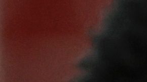 VARSOVIA , 13/08/2024.- El nuevo delantero del Real Madrid, el francés Kylian Mbappé (d) y el brasileño Vinicus Jr. (i) en el entrenamiento del equipo este martes en Varsovia, en la víspera del partido de la Supercopa de Europa de fútbol que enfrenta a su equipo con el Atalanta. EFE/ Mariscal