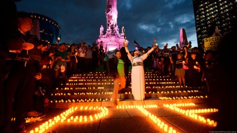 Ministros de Suprema Corte de México se unen a protesta