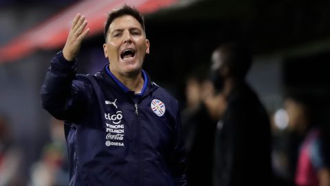 Paraguay's Coach Eduardo Berizzo reacts during a qualifying soccer match against Argentina for the FIFA World Cup Qatar 2022 in Buenos Aires, Argentina, Thursday, Nov. 12, 2020.(Juan Roncoroni, Pool via AP)