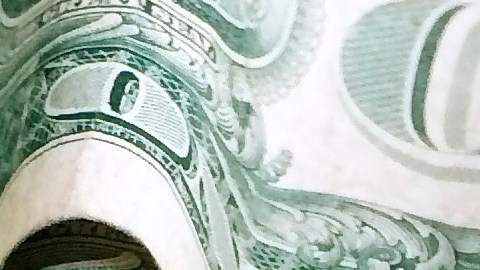 El dólar en México inicia semana con ganancias.