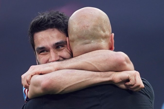La buena relación entre Ilkay Gündogan y Pep Guardiola se mantendría a pesar de que el jugador se hubiese marchado en medio de un gran momento al FC Barcelona.
