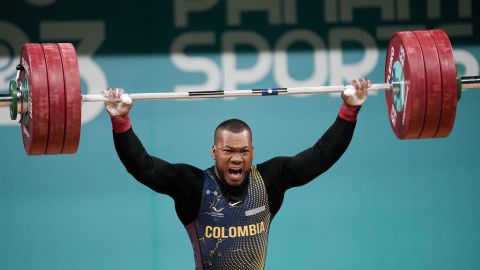 Colombia's Yeison Lopez lifts in the men's weightlifting 89kg at the Pan American Games in Santiago, Chile, Sunday, Oct. 22, 2023. (AP Photo/Moises Castillo)