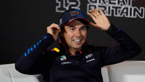 El mexicano Sergio "Checo" Pérez firmó hace poco una renovación con Red Bull por las próximas dos temporadas de la Fórmula 1.