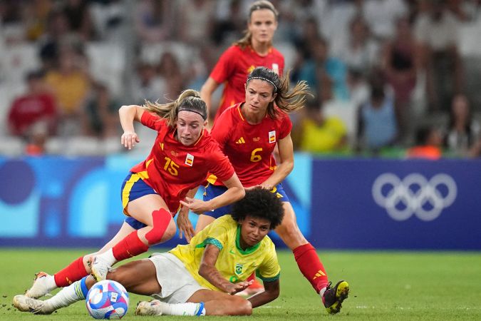 La selección española jugará por una medalla olímpica del fútbol femenino por primera vez en su historia.