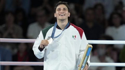 Marco Verde, medallista mexicano en boxeo.