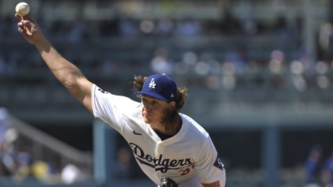 Los Angeles Dodgers' Tyler Glasnow delivers to the plate against the Pittsburgh Pirates during a baseball game Sunday, Aug. 11, 2024, in Los Angeles. (AP Photo/Jayne-Kamin-Oncea)