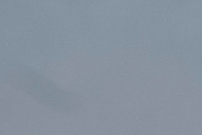 El mexicano de la escudería Red Bull, Sergio "Checo" Pérez durante su actuación de este viernes en las prácticas libres en el circuito neerlandés de Zandvoort.