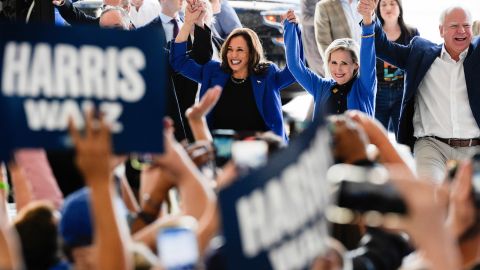 Democratic presidential nominee Vice President Kamala Harris, second gentleman Doug Emhoff, Democratic vice presidential nominee Minnesota Gov. Tim Walz and his wife Gwen Walz greet supporters after arriving at Pittsburgh International Airport, Sunday, Aug. 18, 2024, in Pittsburgh. (AP Photo/Julia Nikhinson)