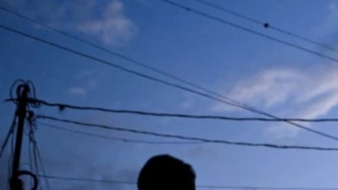 En algunas zonas populares de Caracas la desolación de las calles es extrema.