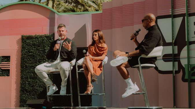 Danica Patrick participó en los eventos de la conferencia Veecon 2024 realizada en Los Ángeles.