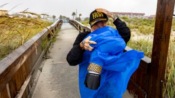 Debby se halla este miércoles frente a las costas de Carolina del Sur.