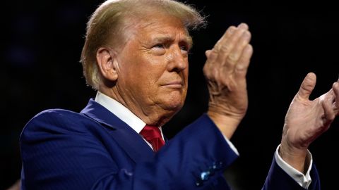 Trump promete que la inseminación artificial estará cubierta por su gobierno o los seguros