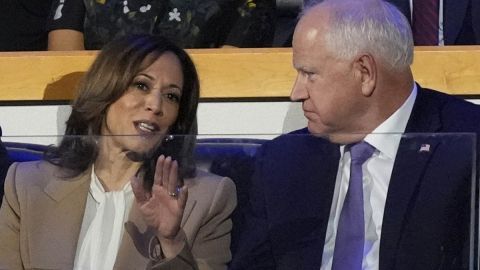 Kamala Harris y Tim Walz