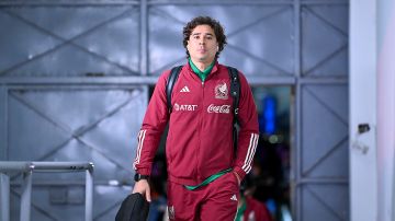 Tegucigalpa, Honduras, 17 de noviembre de 2023. Guillermo Ochoa durante el partido de ida de los Cuartos de Final de la Liga de Naciones de la Concacaf 2023-2024, entre la Selección de Honduras y la Selección Nacional de México, celebrado en el estadio Nacional José de la Paz Herrera Uclés. Foto: Imago7/ Etzel Espinosa