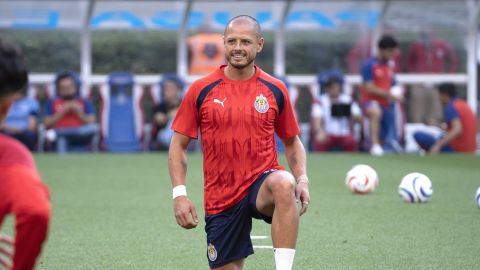 Guadalajara, Jalisco a 8 de Mayo del 2024. Javier Hernandez "Chicharito", durante el partido de ida de los Cuartos de Final del torneo Clausura 2024 de la Liga BBVA MX, entre las Chivas rayadas de Guadalajara y los Diablos Rojos del Toluca FC, celebrado en el estadio Akron. Foto: Imago7/