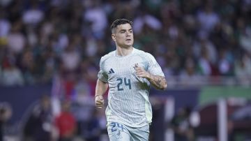 Chicago, Illinois, Estados Unidos, 31 de mayo de 2024. Luca Martínez Dupuy, durante un partido amistoso del MEXTOUR 2024, entre la Selección Nacional de México y la Selección de Bolivia, celebrado en el Soldier Field. Foto: Imago7/ Rafael Vadillo