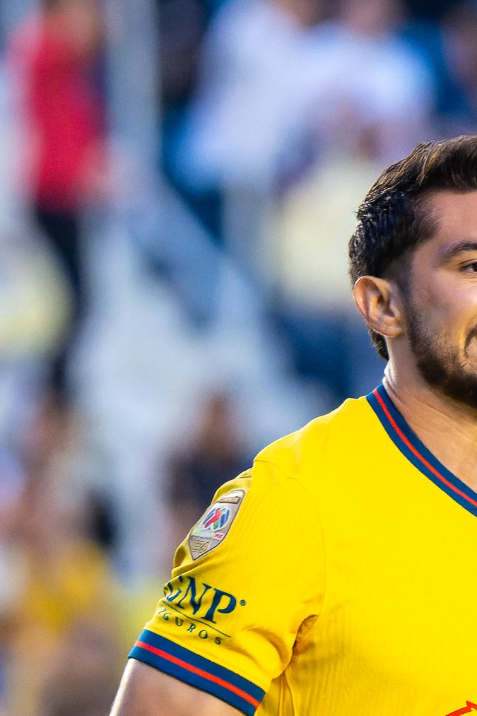 Ciudad de México a 12 de Julio del 2024. Henry Martín en festejo de gol, durante el partido correspondiente a la jornada 2 del torneo Apertura 2024 de la Liga BBVA MX, entre las Águilas del América y los Gallos Blancos de Querétaro, celebrado en el Estadio Ciudad de los Deportes. Foto: Imago7 / Diego Padilla