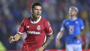 Ciudad de México a 20 de Julio de 2024. Maximiliano Araújo en festejo de gol durante el partido correspondiente a la jornada 4 del torneo Apertura 2024 de la Liga BBVA MX, entre la Máquina Celeste del Cruz Azul y los Diablos Rojos del Toluca FC, realizado en el estadio Ciudad de los Deportes. Foto: Imago7/ Etzel Espinosa