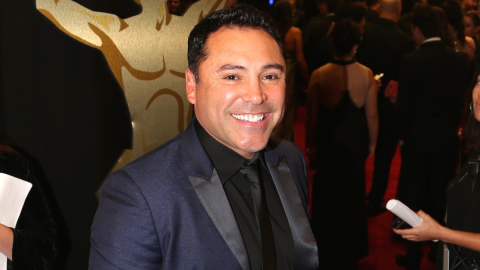 Oscar de la Hoya reacciona a críticas: 'Disfruto usar tanga'