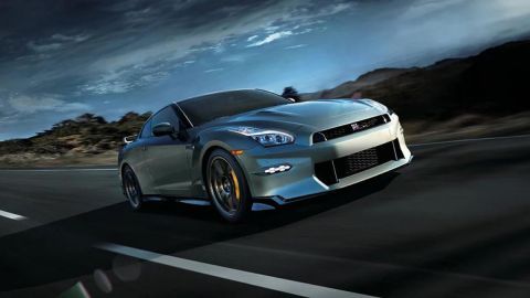 Nissan GT-R 2028, el primero con batería de estado sólido