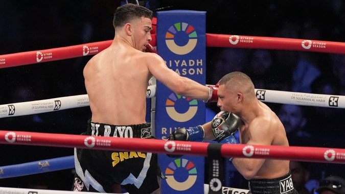 Rayo Valenzuela y el Pitbull Cruz