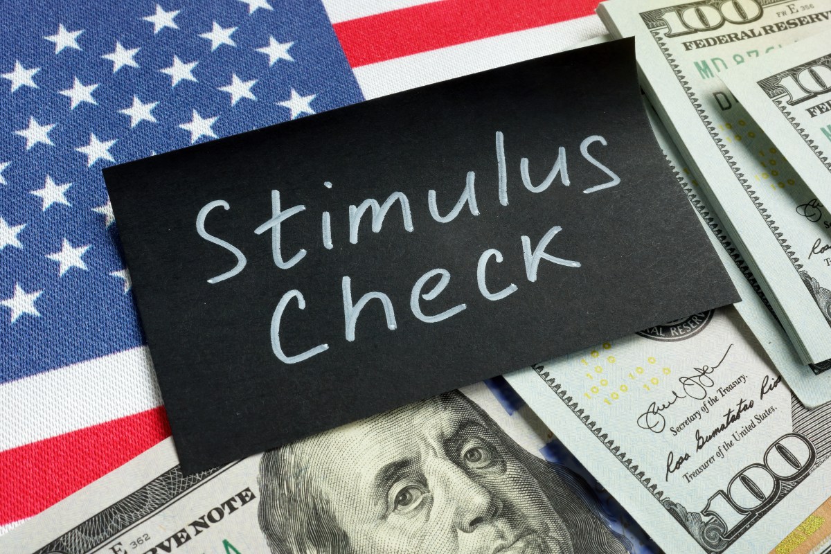 Cheque Estimulo Reverso ¿Cuándo llegarán los cheques de estímulo de $1,312 en Alaska? - La Opinión