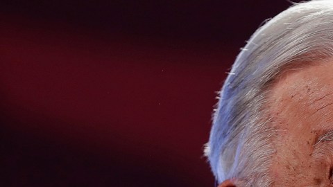 AMLO descarta dialogar con el embajador de EE.UU. sobre su reforma al Poder Judicial