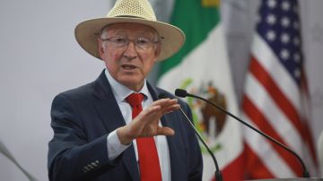 Tras críticas de AMLO, embajador de EE.UU. suaviza su posición sobre reforma judicial en México