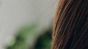 El COVID-19 aumenta el riesgo de pérdida auditiva en adultos jóvenes