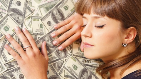 Los sueños asociados con dinero pueden significar logros.