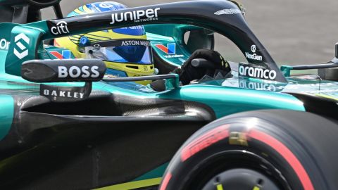 Monza (Italy), 30/08/2024.- Aston Martin driver Fernando Alonso of Spain in action during the third practice session for the Formula One Grand Prix of Italy, in Monza, Italy, 31 August 2024. The 2024 Formula 1 Grand Prix of Italy is held at the Monza National Autodrome circuit race track on 01 September. (Fórmula Uno, Italia, España, Roma) EFE/EPA/Daniel Dal Zennaro