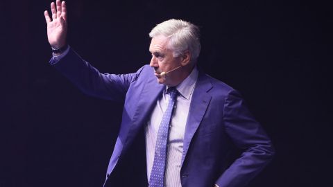 MEX8051. CIUDAD DE MÉXICO (MÉXICO), 06/09/2024.- El entrenador del Real Madrid, el italiano Carlo Ancelotti, habla en el foro 'México SIglo XXI' este viernes, en el Auditorio Nacional en la Ciudad de México (México). Ancelotti aseguró que jugar ante los equipos dirigidos por el mexicano Javier Aguirre es como ir al dentista. EFE/ Mario Guzmán