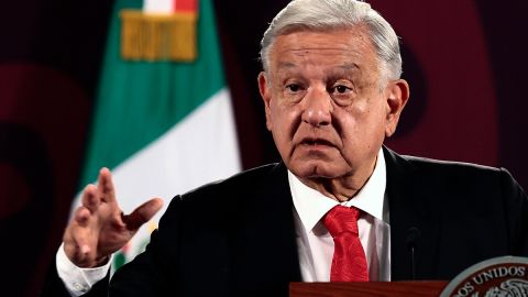 AMLO reta a Genaro García Luna a que presente las pruebas de sus presuntos nexos con el narcotráfico