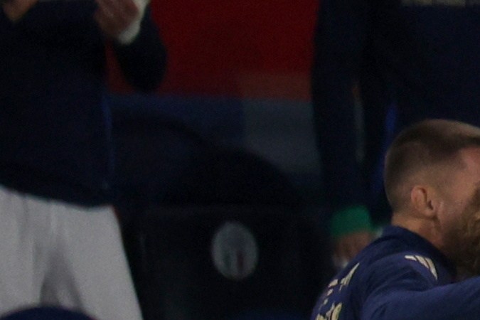 Los jugadores italianos celebrando una de las anotaciones ante los franceses este viernes en el encuentro llevado a cabo en el Parque de los Príncipes de París.