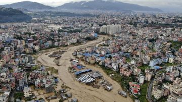 Inundaciones dejan casi 150 muertos en Nepal