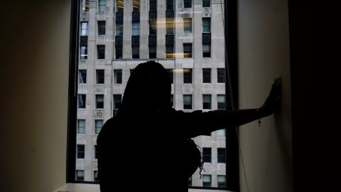 Departamento de Justicia investiga denuncias de abuso sexual en prisiones para mujeres de California