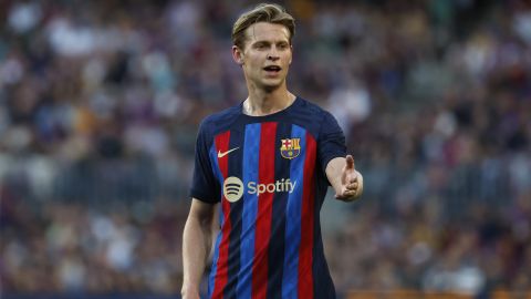 Barcelona's Frenkie de Jong gestures during a Spanish La Liga soccer match between Barcelona and Osasuna at the Camp Nou stadium in Barcelona, Spain, Tuesday, May 2, 2023. (AP Photo/Joan Monfort)