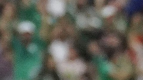Santiago Giménez pasa por una larga sequía goleada con la Selección de México.