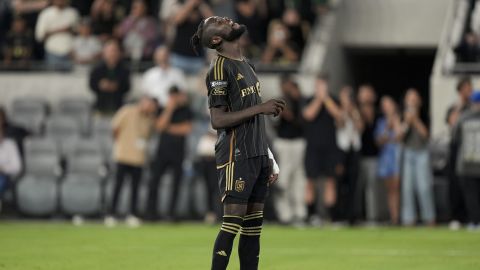 LAFC tropezó en casa contra Houston Dynamo.