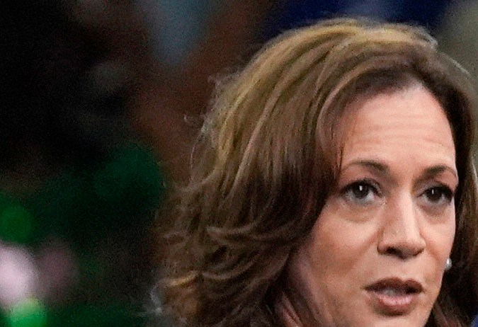 Trump y Harris preparan con estrategias muy distintas el crucial debate del martes