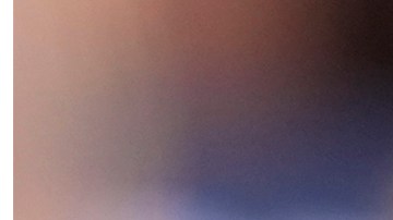 Kamala Harris supera a Trump en intención de voto latino pero ventaja demócrata se reduce, revela sondeo