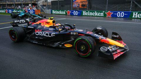 El piloto mexicano Sergio "Checo" Pérez se encuentra en su temporada número 14 en la Fórmula 1.