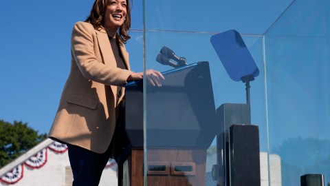 La candidatura de la vicepresidenta Harris aumentó el registro de votantes latinos.