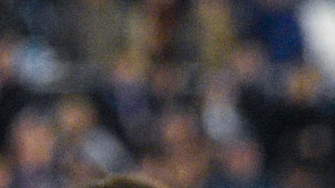 Uno de los gestos de "Dibu" Martínez tras la victoria de Argentina ante Chile este mes por el que la FIFA lo suspendió por dos partidos.