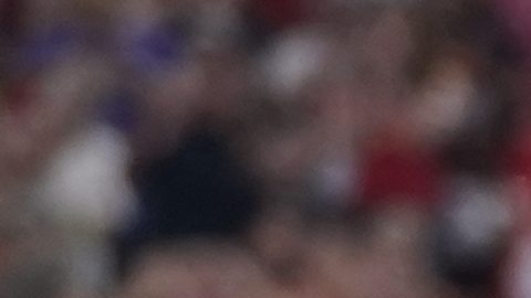 Isaiah Likely, ala cerrada de los Ravens, atrapa un pase en la última jugada del partido, pero pisa afuera con la punta del zapato y la anotación sería anulada para decretarse el triunfo de los Chiefs.