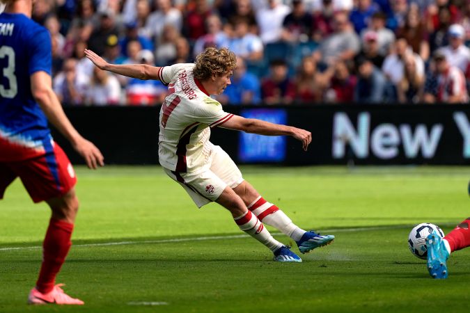 Jacob Shaffelburg fue el encargado de abrir el marcador para los canadienses con un golazo en una buena jugada colectiva del equipo dirigido por Jesse Marsch.